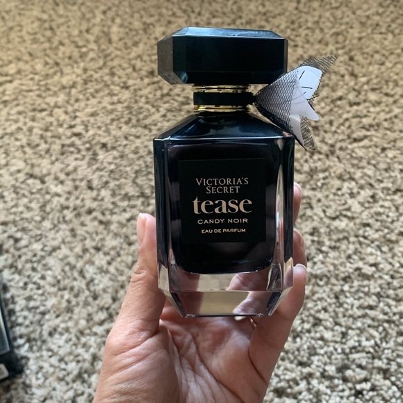 VS Tease Candy Noir Set - Picture 5 of 8